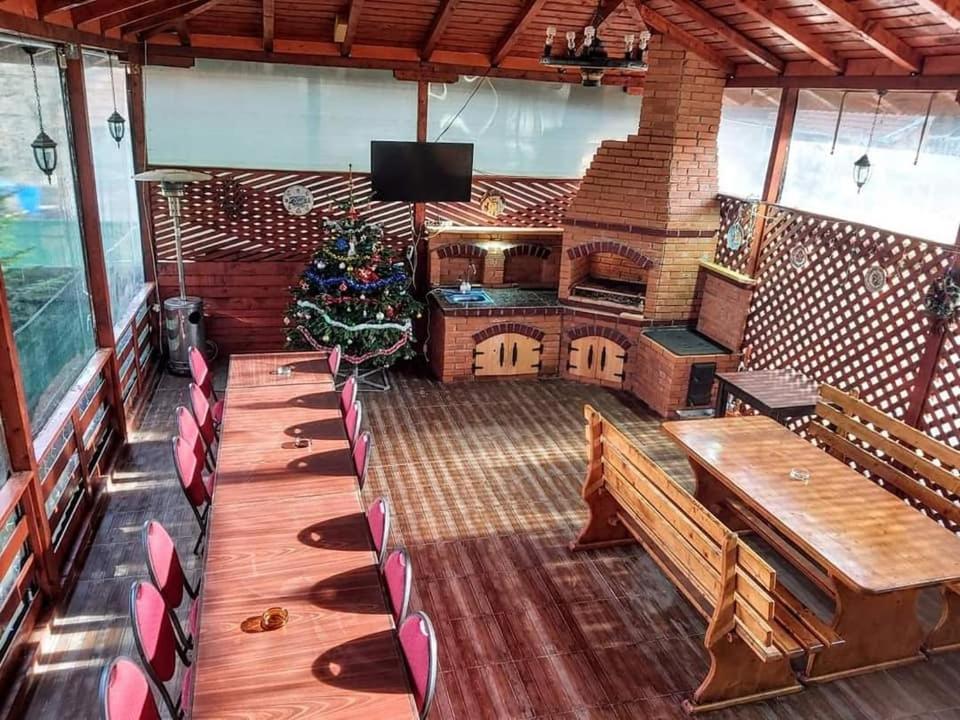 Pensiunea Agroturistica Piscul Soarelui Campulung Exterior foto